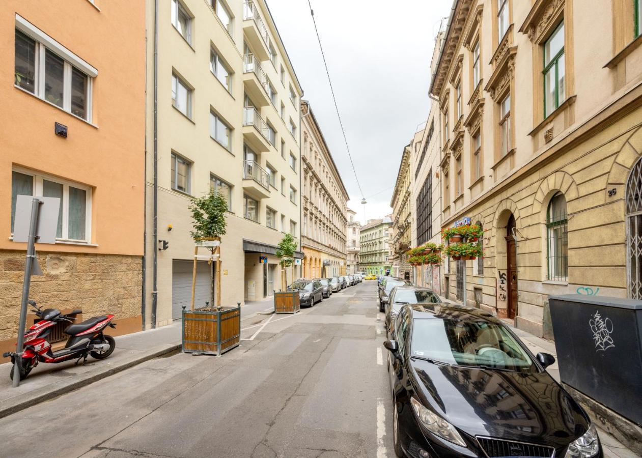 Feel Home Superior # Free Parking # Balcony # Ac Budapest Eksteriør billede